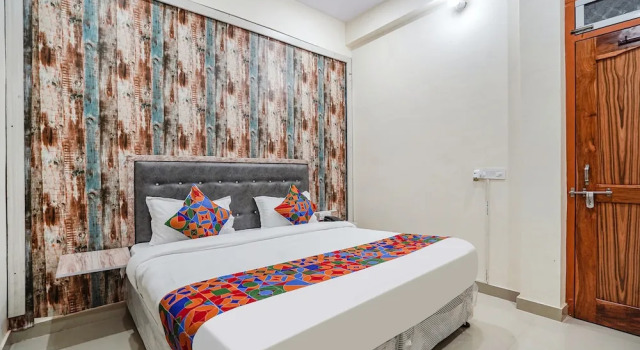 Номер Deluxe Fabhotel Siya Bihari