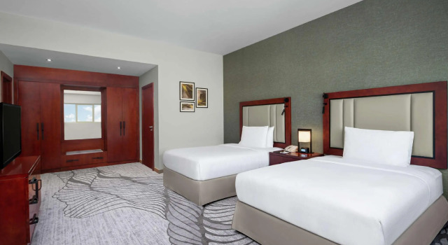 Двухместный номер Deluxe с видом на воду Doubletree By Hilton Ras Al Khaimah