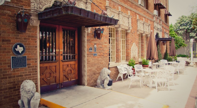 The Faust Hotel, Забронировать Отель Нью-Браунфелс Greater San Antonio, рядом с Sophienburg Museum &amp; Archives