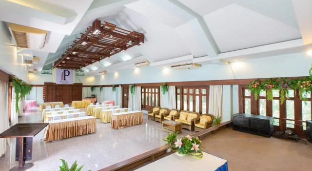 โรงแรมเขาใหญ่ฟ้าใส Khaoyai Fahsai Hotel, Забронировать Отель Отели Khao Yai 3 звезды, 3*