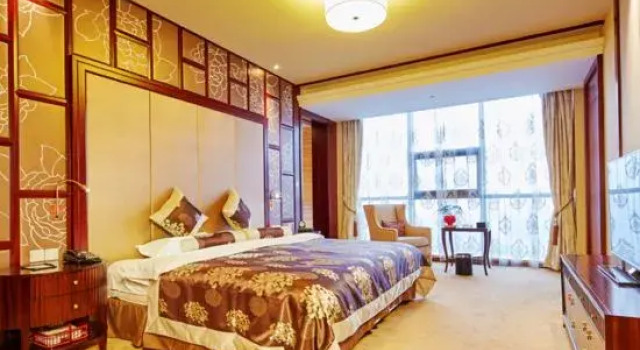 Люкс Business Qingdao Huaxi Hotel Laixi