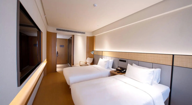 JI Hotel-Shanghai Hongqiao Center, Book Hotel Hotels in Shanghai Area with Parking, Parking