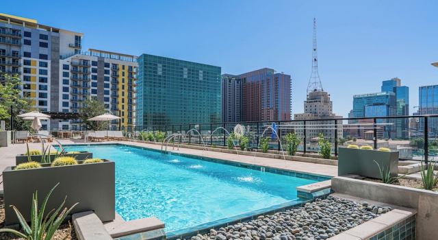 Saiya  1218, Забронировать Апартаменты/квартира Финикс Phoenix Metropolitan Area, рядом с Площадь Исторического наследия
