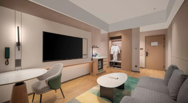 Люкс Holiday Inn & Suites Guangzhou South Station by IHG