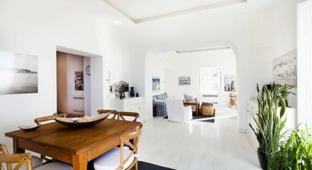 Luxury Apartment with amazing sea view, Rezervovat Apartmán San Montano Itálie