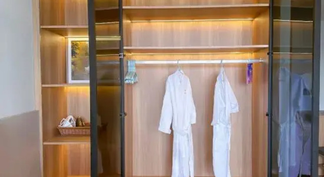 Номер Deluxe Flamingo Hải tiến Bảo Khang- Ibiza Hotel