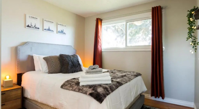 Коттедж Spacious 6Bed 2bath Bungalow near WEM, w free parking & WiFi!