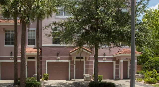 Tropical Dreams Townhome 3 Bedroom Condo by RedAwning