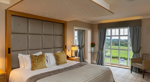 Люкс Carden Park Hotel, Golf Resort and Spa