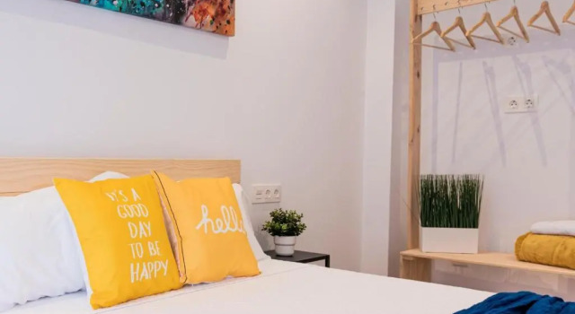 Bilbao ROOMS & KITCHEN Zorroza, Book Guesthouse Bilbao 