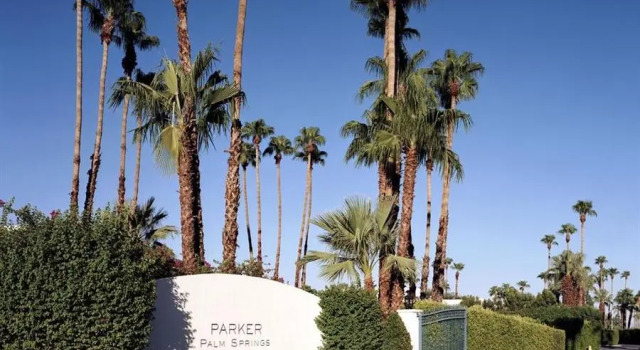 Полулюкс Parker Palm Springs