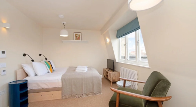 Bright Studio in Historic Camden Terrace