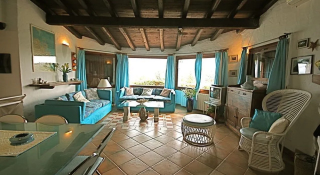 Casa Girgolu