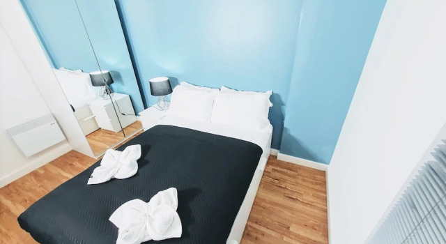 Solo Living - Townhouse Caryl Street, Buchen Sie Hotel Hotels in Liverpool mit Frühstück, in der Nähe von FACT, Frühstück