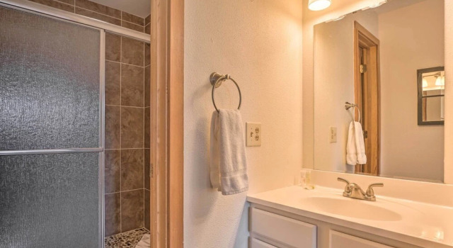 Апартаменты Private Balcony & Resort Perks: Silverthorne Condo