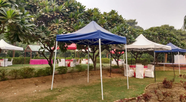 Club Awara Holiday Resort, Prenota Resort Ghasera Haryana