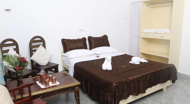 Meya Beach Walk Hotel
