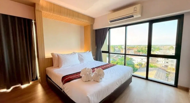 Люкс PS Extra Hotel