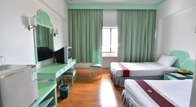 Thumrin Hotel
