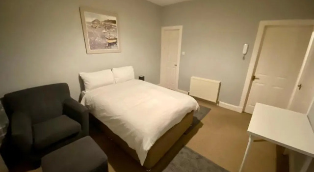 Апартаменты с 2 комнатами Studio Apartments on the Square