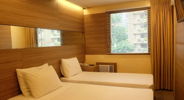 Трёхместный номер Deluxe Spaces Hotel Makati