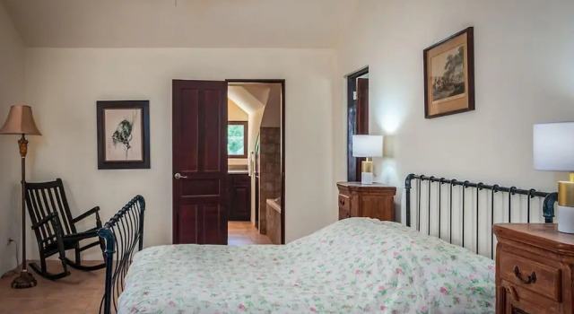 Casa Tigre - Large 7 bedroom Oceanfront Retreat Home