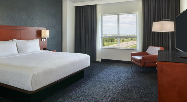 Courtyard by Marriott Calgary Airport, Varaa Hotelli Hotellit Calgary Region pysäköinnillä, Pysäköinti