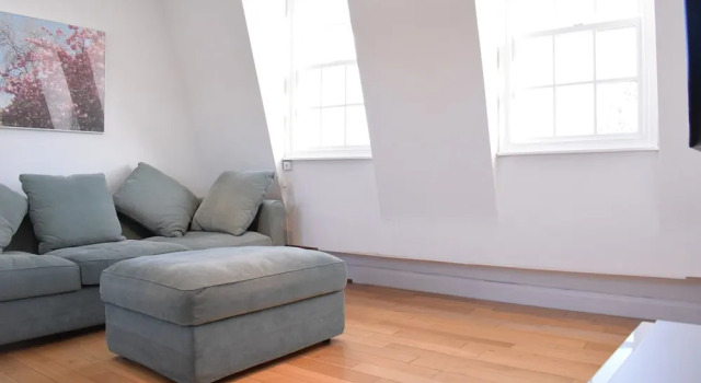1 Bedroom Flat in Angel With Balcony, Varaa Huoneisto Asunnot kohteessa Merseyside, Huoneisto