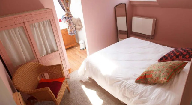 Guest House Les 3 Tilleuls, Buchen Sie Pension Hotels in Flanders mit Parkplatz, Parkplätze