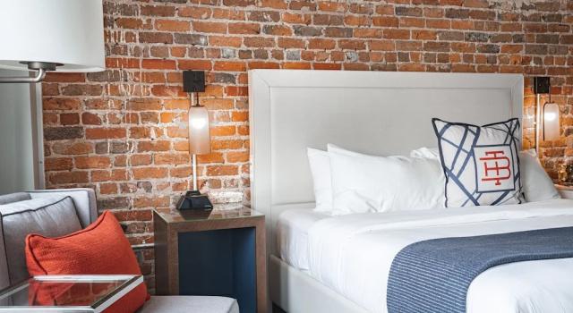 Двухместный люкс The Bristol Hotel