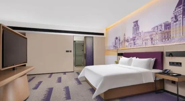 Люкс Hampton by Hilton ShangHai HongQiao