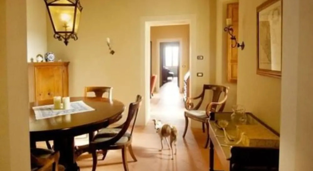 Palazzo Fiumi LaPlaca, Varaa Hotelli Bettona Umbria