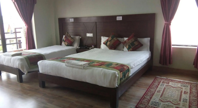 Hotel Jal Mahal, Prenota Hotel Pokhara Gandaki Pradesh Province