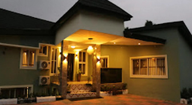 Saire Hotels, Prenota Hotel Hotel a Ibadan con parcheggio, Parcheggio