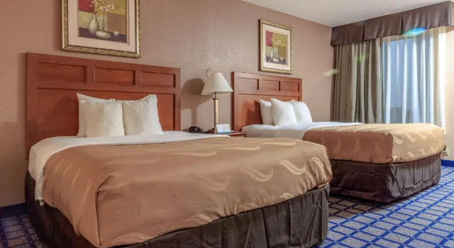 Четырёхместный номер Standard Quality Inn Forest Hill - Fort Worth South