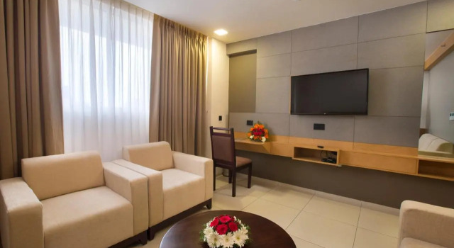 North Seven, Забронировать Отель Бизнес-отели штата Кералы, 4* 5*