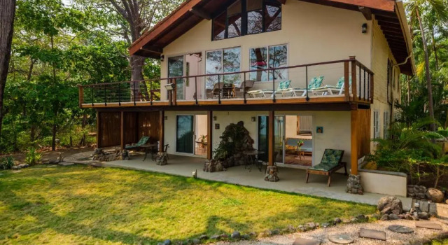 Апартаменты с видом на море Corona del Mar