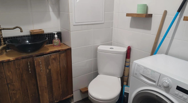 Апартаменты с балконом Live in comfort на улице Творчества 3