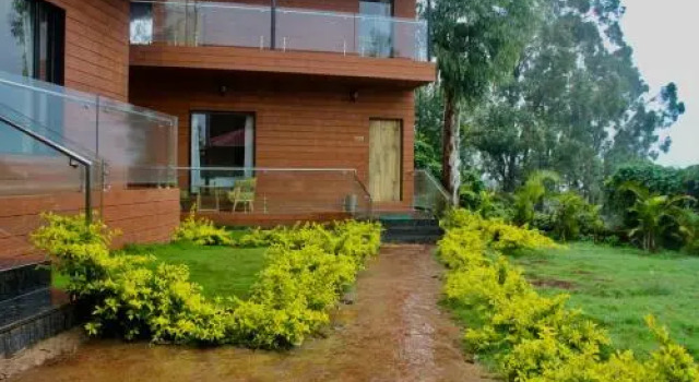 Lotus Farms Resort - Pure Veg, Забронировать Курортный отель Отели штата Махараштры 3 звезды, 3*