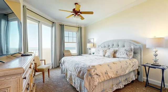 Номер Standard Oceanfront Condo With Great Ocean View, Balcony, Fast Wifi & 2 Shared Pools