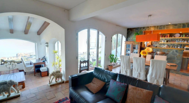Zen Villa by Hello Homes Sitges, Забронировать Отель Отели Ситжес 4 звезды, 4*