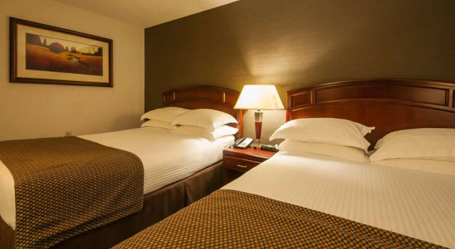 Четырёхместный номер Standard Best Western Airport Inn