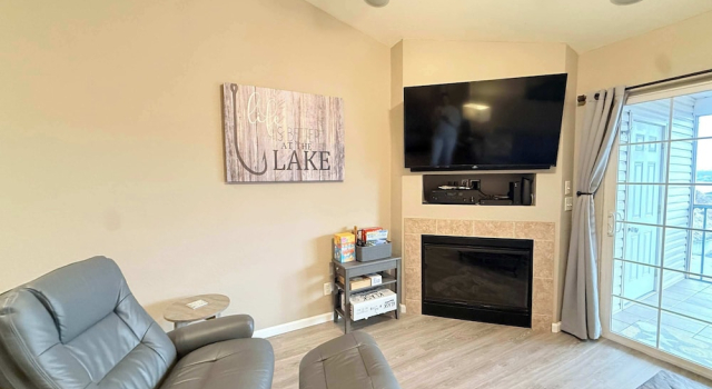 Номер Standard с балконом и с видом на озеро Highland Lake View Incredible Location!