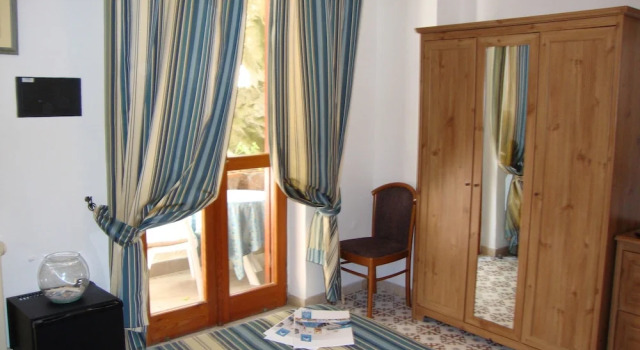 Hotel Conte - S. Angelo Bay, Забронировать Отель Сант-Анджело остров Искья
