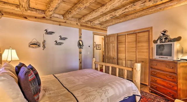 Коттедж Ski & Hike! Hot Tub Hideaway in Breckenridge