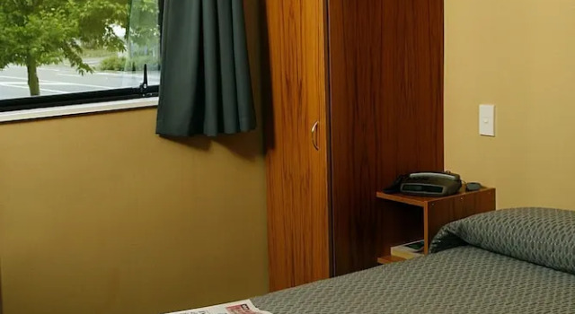 Люкс Superior с 2 комнатами Rose City Motel