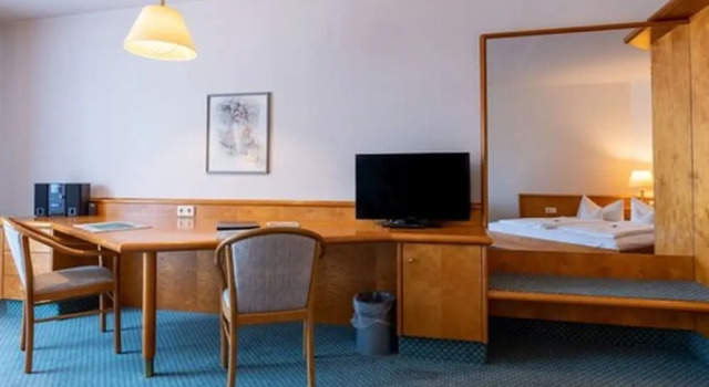 Двухместный номер Comfort с балконом Residenz Royal