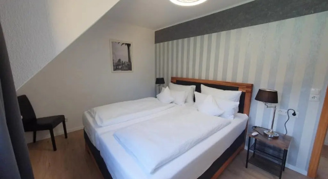 Апартаменты Gästehaus Burgberg, Weinhaus Fries