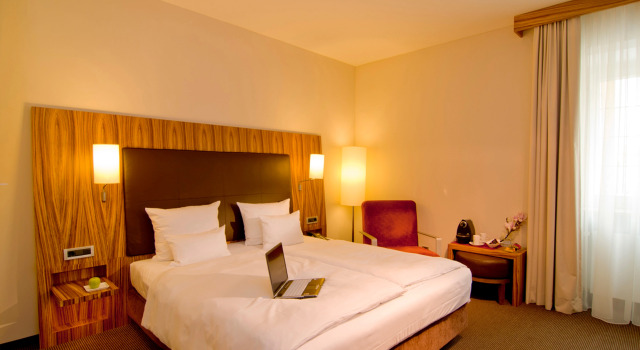 Herzogshof - Boutique-Hotel am Dom, Забронировать Отель Отели Регенсбурга 4 звезды, рядом с Kepler-Gedächtnishaus, 4*