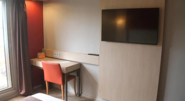 Двухместный номер Standard Kyriad Bourg En Bresse